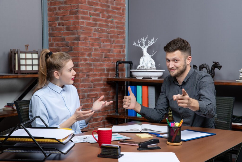 Self-Paced vs Instructor-Led Learning: Which Suits You Better?